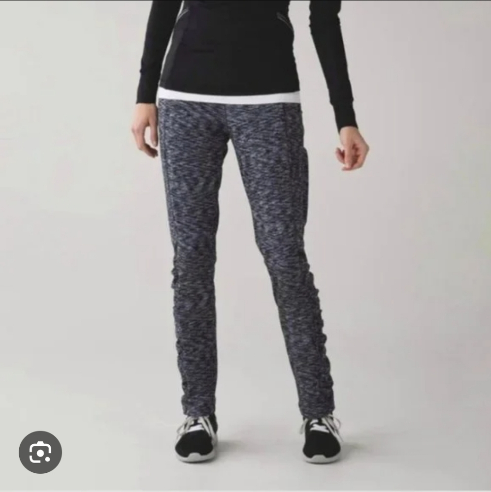 Lululemon Runderful Pant Size 6